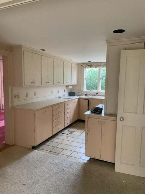 15 Portland Road Kennebunk, ME 04043 - Photo 16 of 60 20240503145050022106000000-o