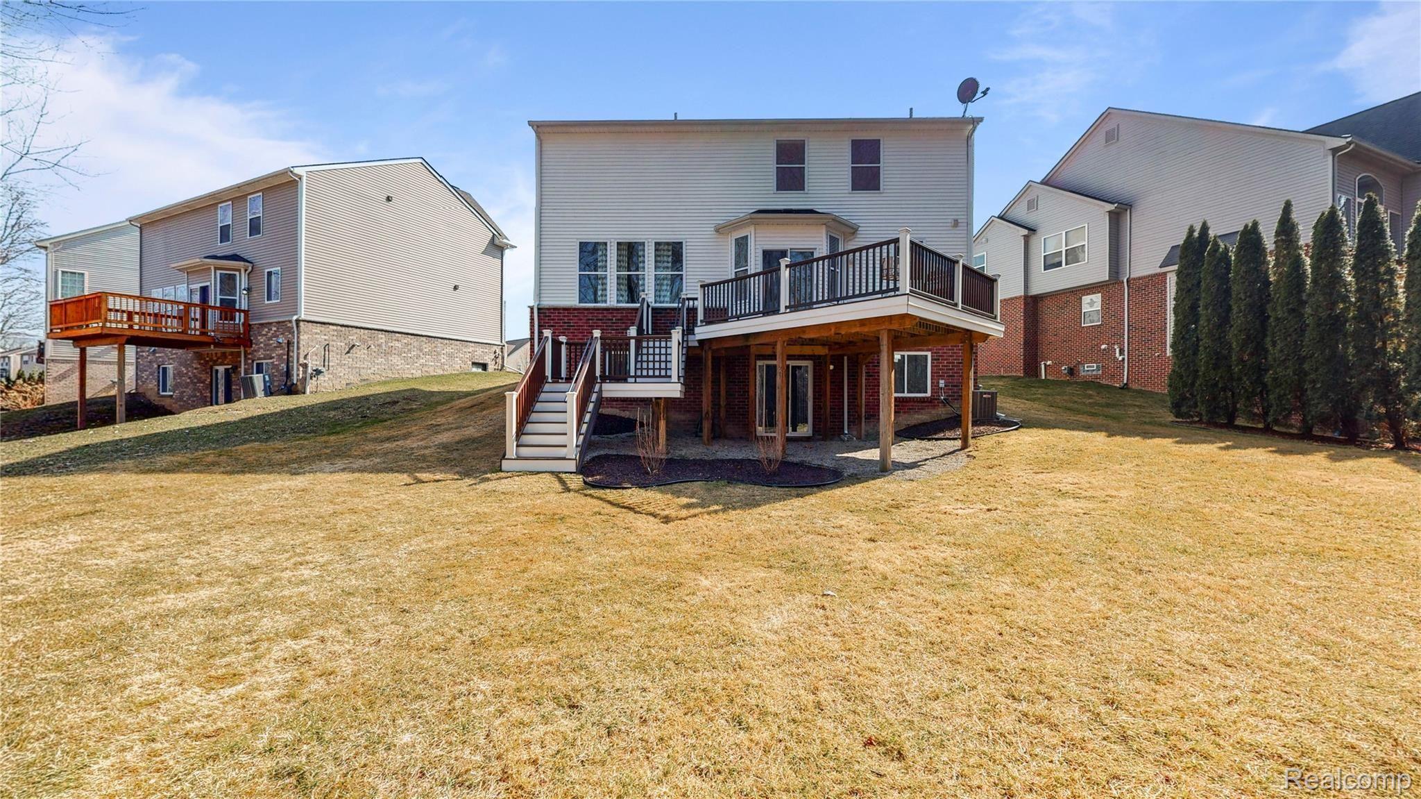 26991 Victoria Road Novi, MI 48374 - Photo 26 of 38 26 - Image.jpg
