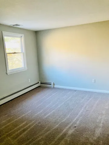 $3,200 | 74 Kilrea Road, Unit R, Derry, NH 03038