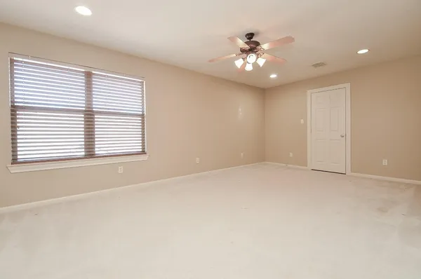 $2,950 | 12610 Blossom Walk Lane, Houston, TX 77041