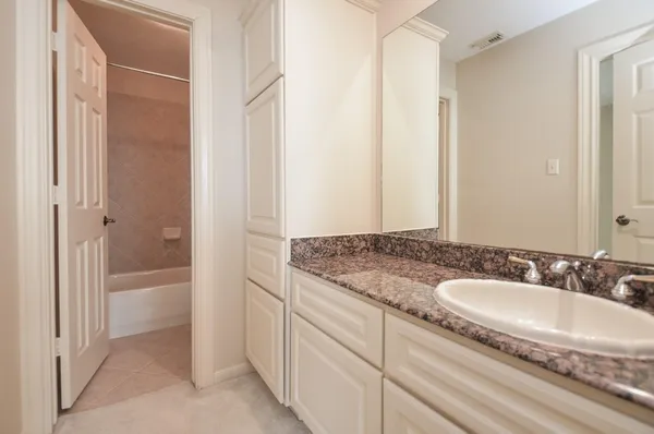 $2,950 | 12610 Blossom Walk Lane, Houston, TX 77041