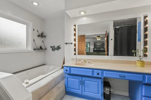 $437,500 | 2536 Bent Tree Circle, Lee's Summit, MO 64081