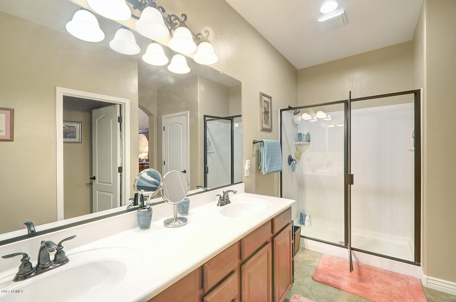 4318 East Folgers Road Phoenix, AZ 85050 - Photo 11 of 31 Master Bath