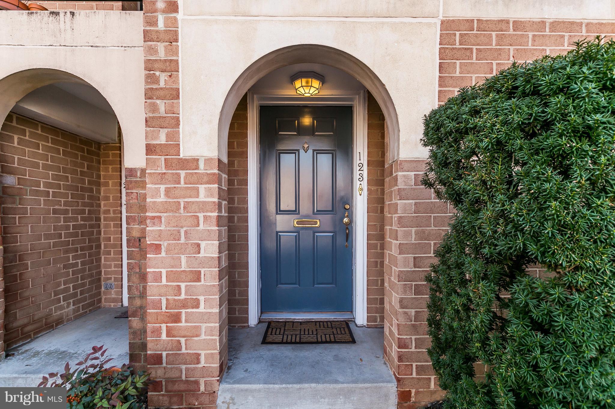 123 West Conway Street, Unit R58 Baltimore, MD 21201 - Photo 1 of 28 Welcome to 123 W Conway St. in Harborway.