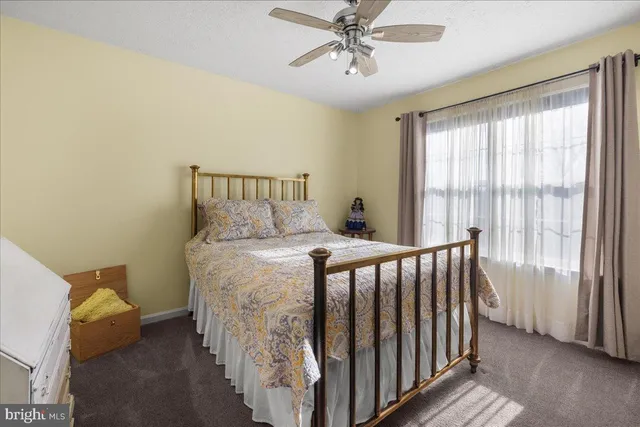 $298,000 | 110 Chatham Square, Winchester, VA 22601