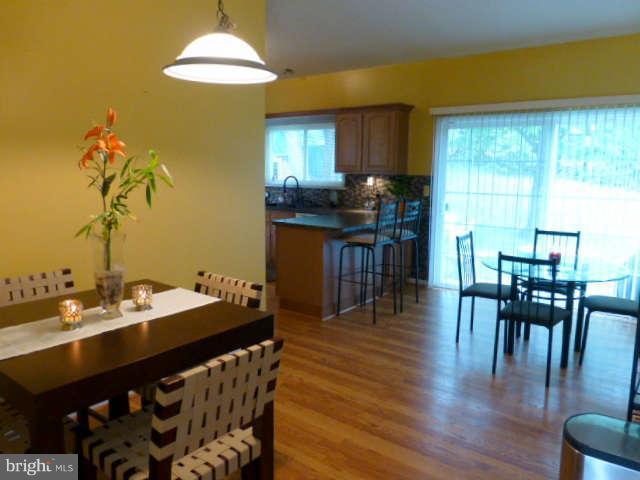 8258 Brattle Road Baltimore, MD 21208 - Photo 3 of 24 Interior General