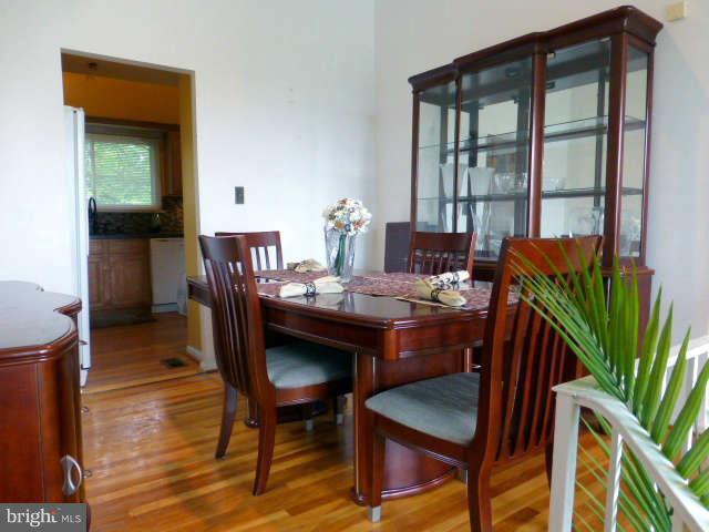 8258 Brattle Road Baltimore, MD 21208 - Photo 10 of 24 Dining Room