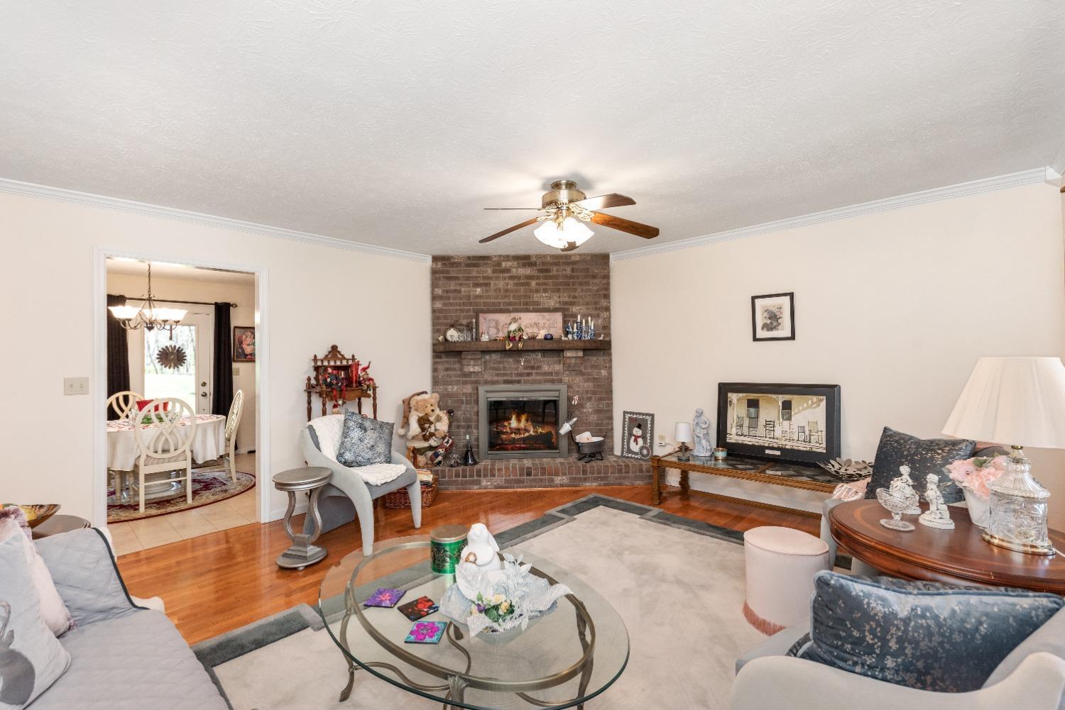 9194 Day Hill-Arnheim Road Georgetown, OH 45121 - Photo 7 of 29