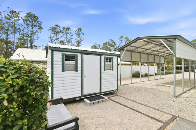 $359,000 | 455 King's Creek Circle, Steinhatchee, FL 32359