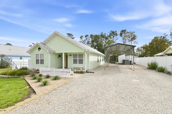 $355,000 | 455 King's Creek Circle, Steinhatchee, FL 32359