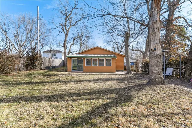 $175,000 | 528 South Crane Street, Independence, MO 64050