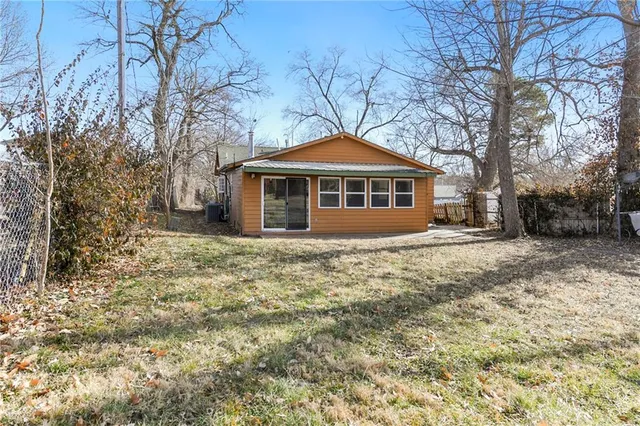 $175,000 | 528 South Crane Street, Independence, MO 64050