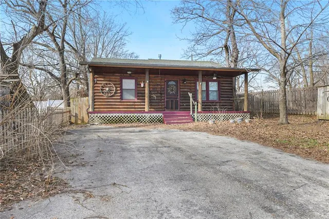 $175,000 | 528 South Crane Street, Independence, MO 64050