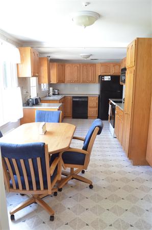 196 Oxbow Road Wayland, MA 01778 - Photo 6 of 26