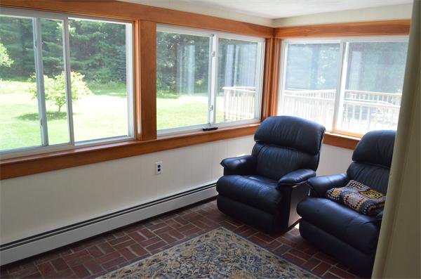 196 Oxbow Road Wayland, MA 01778 - Photo 9 of 26