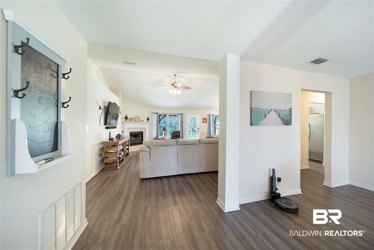 12571 Hunters Chase Foley, AL 36535 - Photo 4 of 37