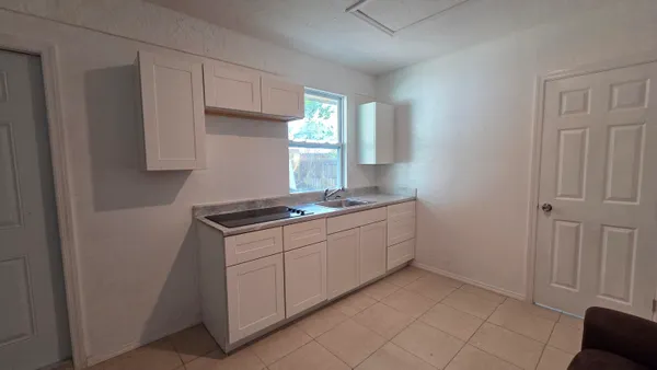 $1,500 | 2249 Southeast Melaleuca Boulevard, Unit B, Port St. Lucie, FL 34952