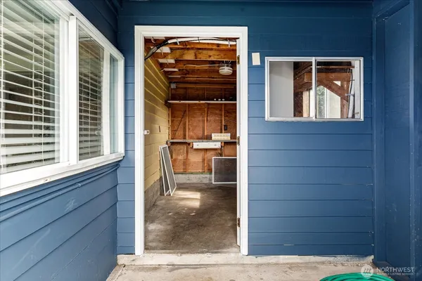 $599,000 | 3661 South Shorewood Avenue, Greenbank, WA 98253