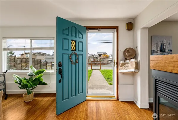 $599,000 | 3661 South Shorewood Avenue, Greenbank, WA 98253