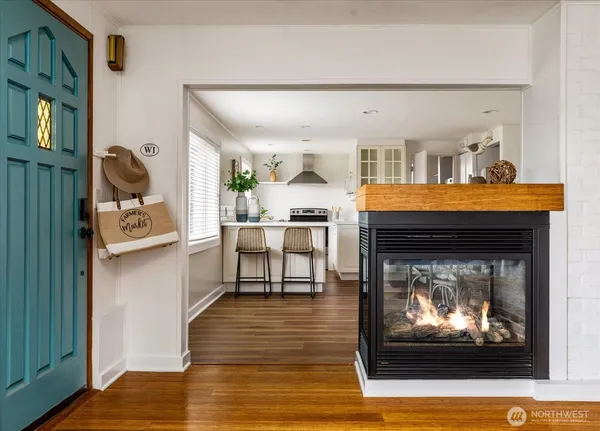 $599,000 | 3661 South Shorewood Avenue, Greenbank, WA 98253