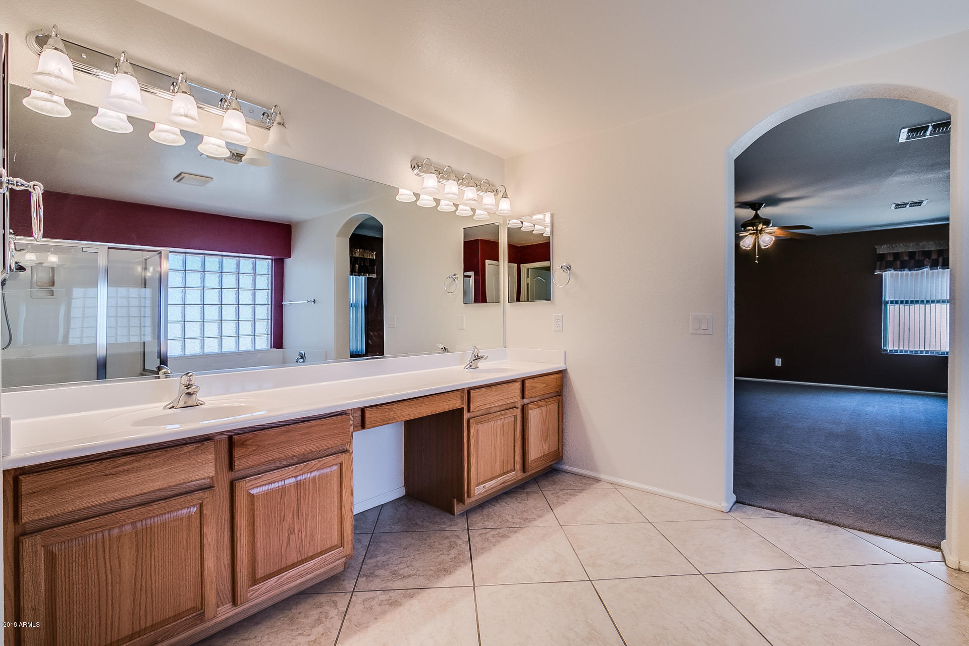 2218 West Steed Ridge Phoenix, AZ 85085 - Photo 5 of 18 Steed-25