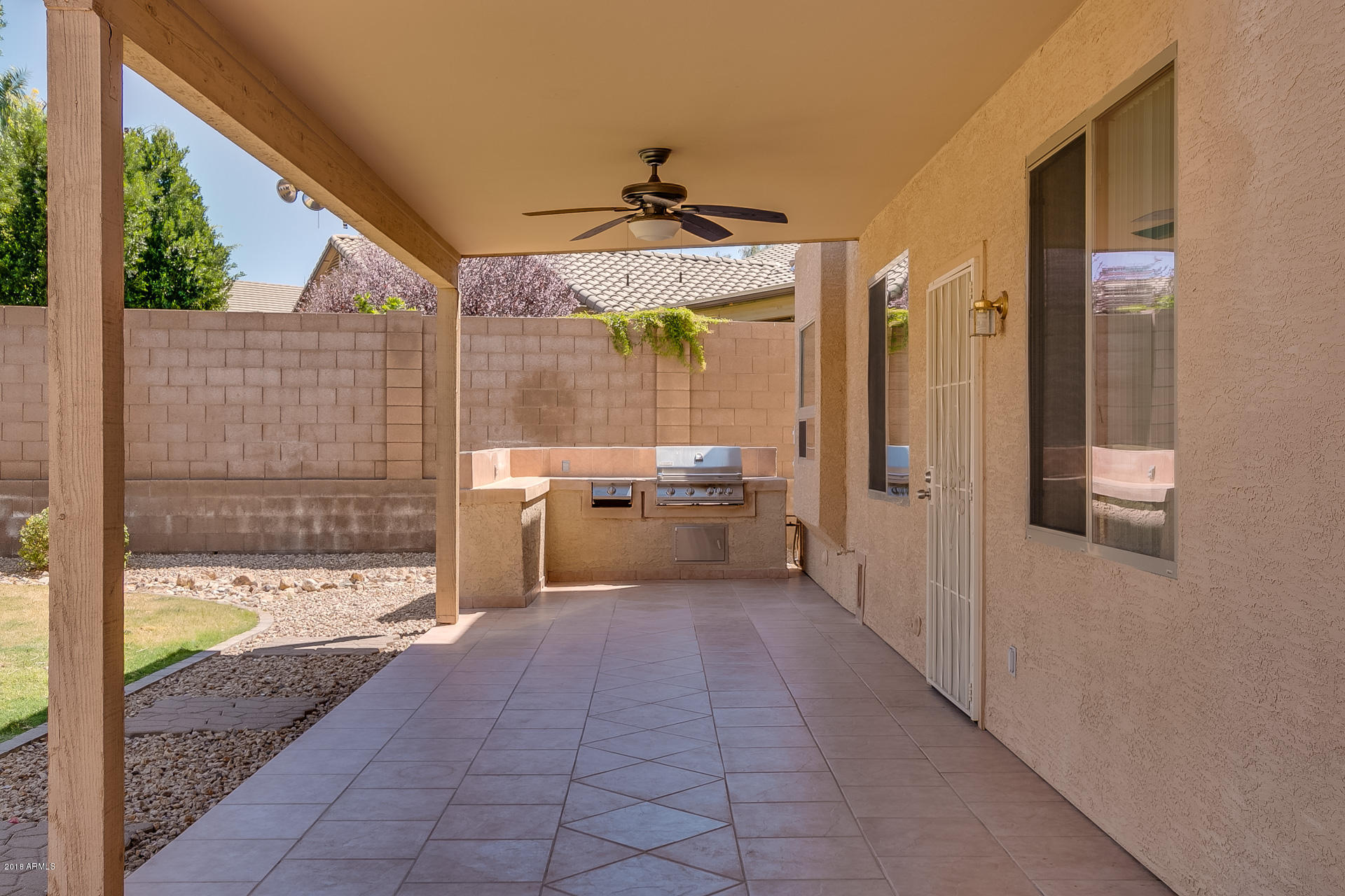 2218 West Steed Ridge Phoenix, AZ 85085 - Photo 8 of 18 Steed-59