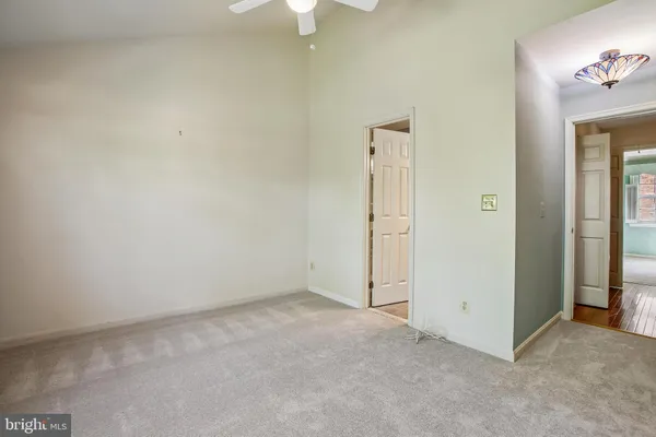 $515,000 | 4854 10th Street South, Arlington, VA 22204