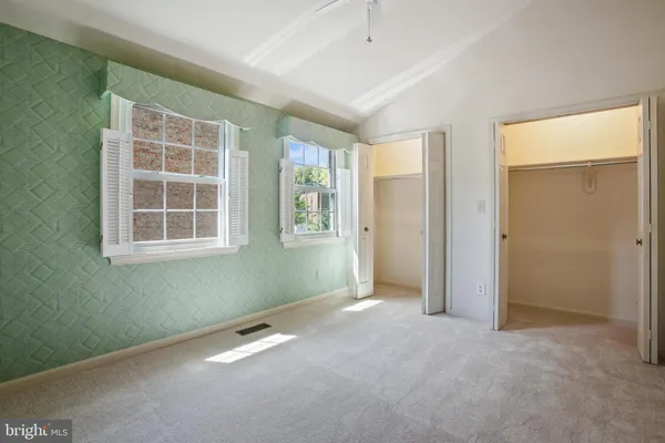 $515,000 | 4854 10th Street South, Arlington, VA 22204