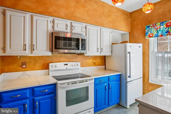 $515,000 | 4854 10th Street South, Arlington, VA 22204