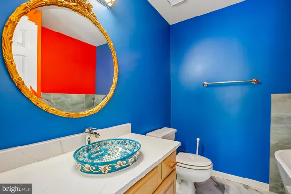 $515,000 | 4854 10th Street South, Arlington, VA 22204