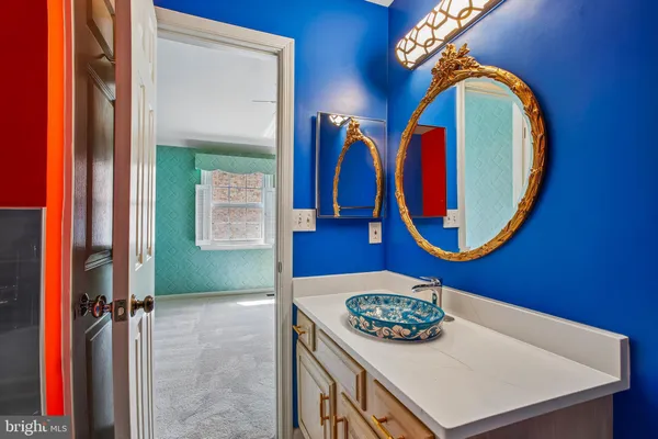 $515,000 | 4854 10th Street South, Arlington, VA 22204