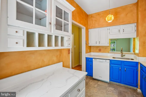 $515,000 | 4854 10th Street South, Arlington, VA 22204