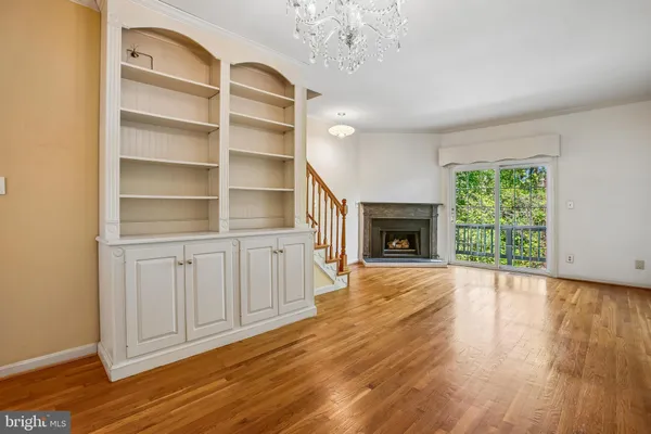 $515,000 | 4854 10th Street South, Arlington, VA 22204