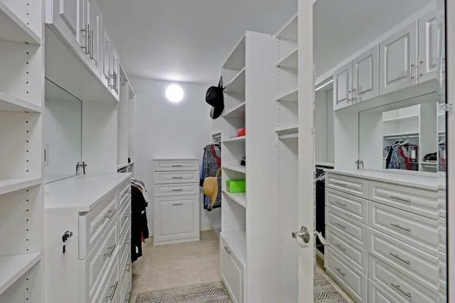 a view of walk in closet