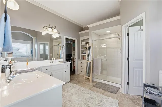 $525,000 | 1363 Brompton Lane, Raymore, MO 64083