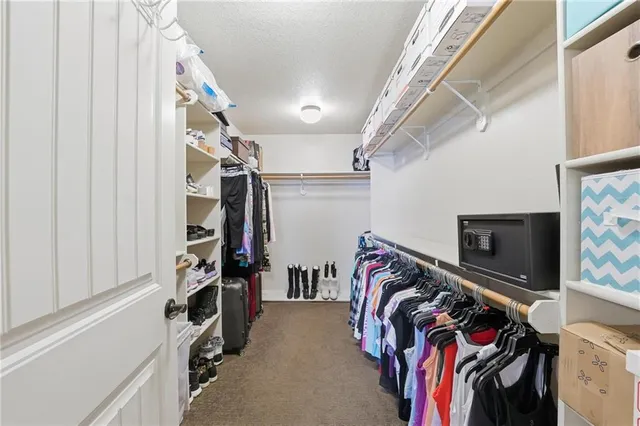 $525,000 | 1363 Brompton Lane, Raymore, MO 64083