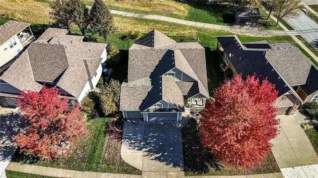 $525,000 | 1363 Brompton Lane, Raymore, MO 64083