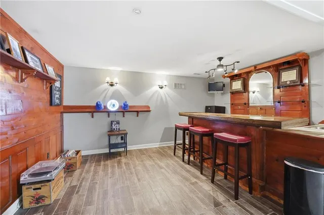 $525,000 | 1363 Brompton Lane, Raymore, MO 64083