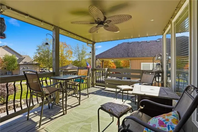 $525,000 | 1363 Brompton Lane, Raymore, MO 64083