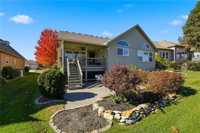 $525,000 | 1363 Brompton Lane, Raymore, MO 64083