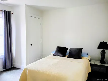 $4,800 | 13595 Soundview Avenue, Southold, NY 11971