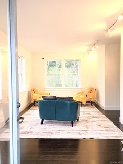 $4,800 | 13595 Soundview Avenue, Southold, NY 11971