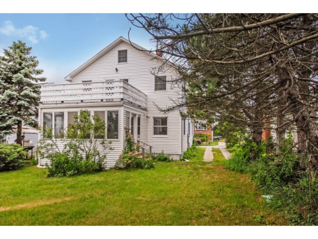 7 9th Street Hampton, NH 03842 - Photo 4 of 20