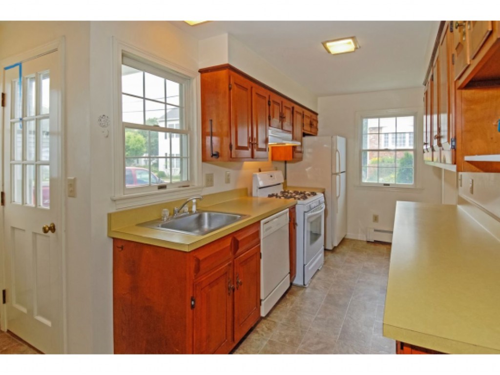 7 9th Street Hampton, NH 03842 - Photo 8 of 20