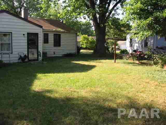 101 Rogers Road Marquette Heights, IL 61554 - Photo 4 of 4 Gallery Image 4