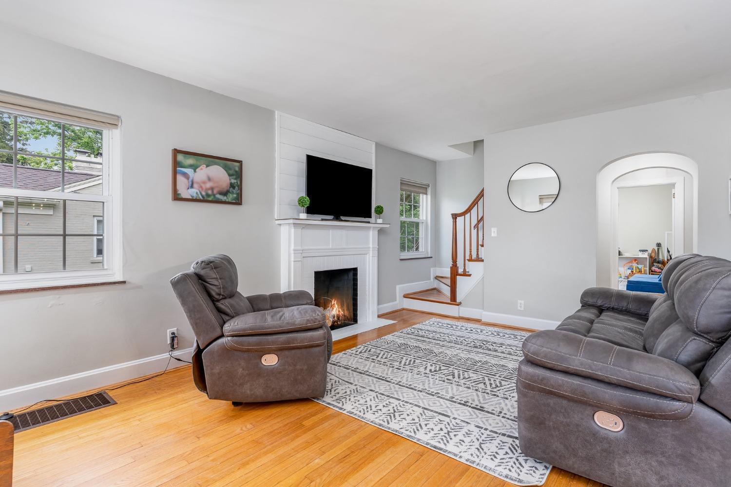 6871 Salem Road Cincinnati, OH 45230 - Photo 3 of 19