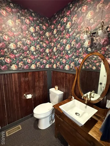 $549,900 | 13342 Prairie Drive, Plato, MO 65552