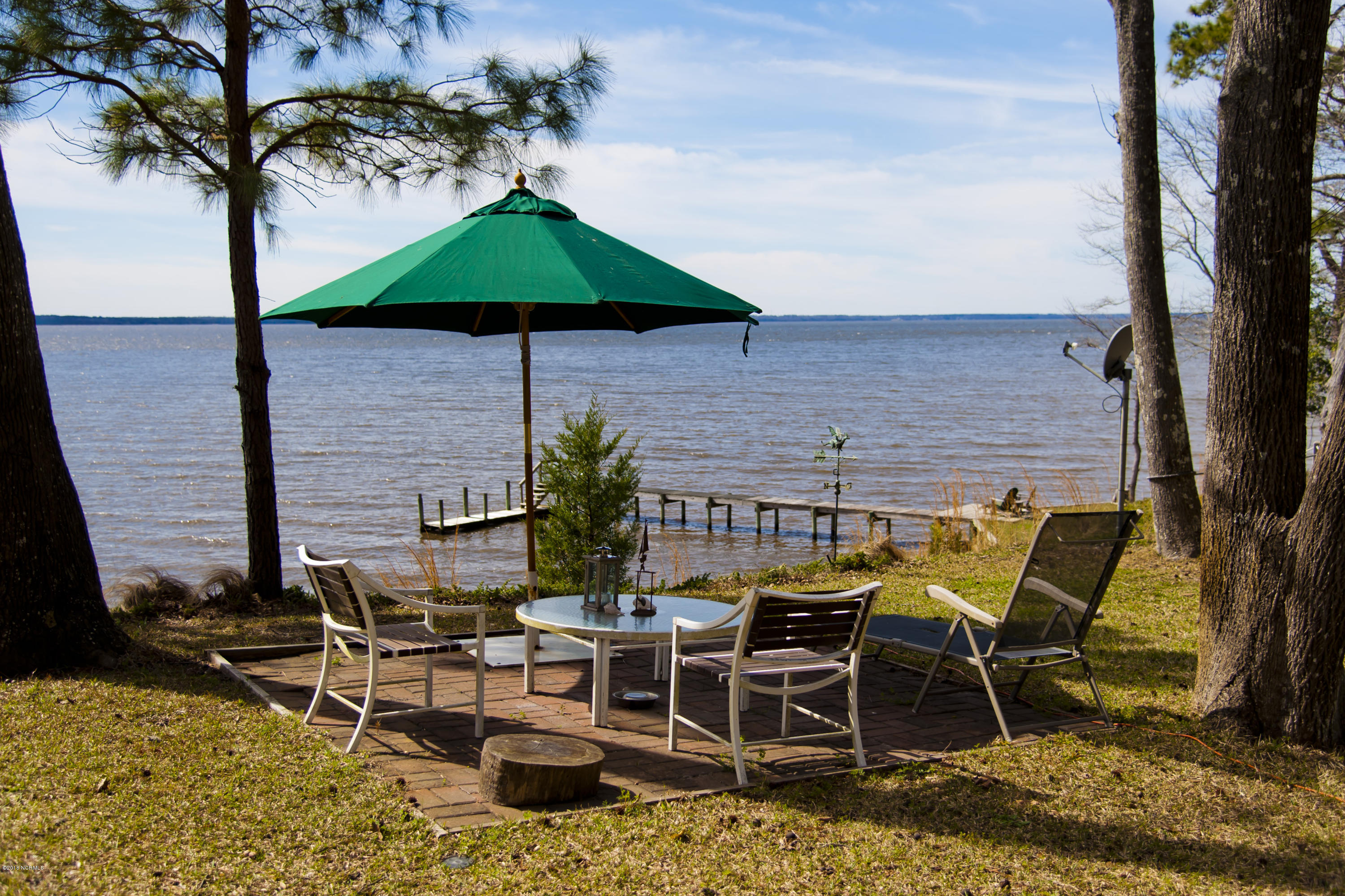 693 Raymond Road Arapahoe, NC 28510 - Photo 25 of 47 Patio closer to river