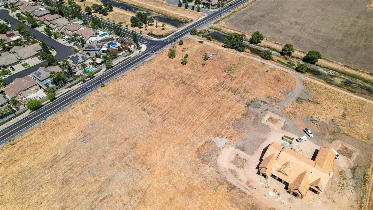 3255 Marshall Road West Sacramento, CA 95691 - Photo 13 of 24 a view of a swimming pool