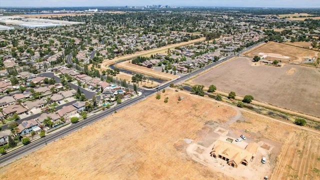 a view of an ocean and a building